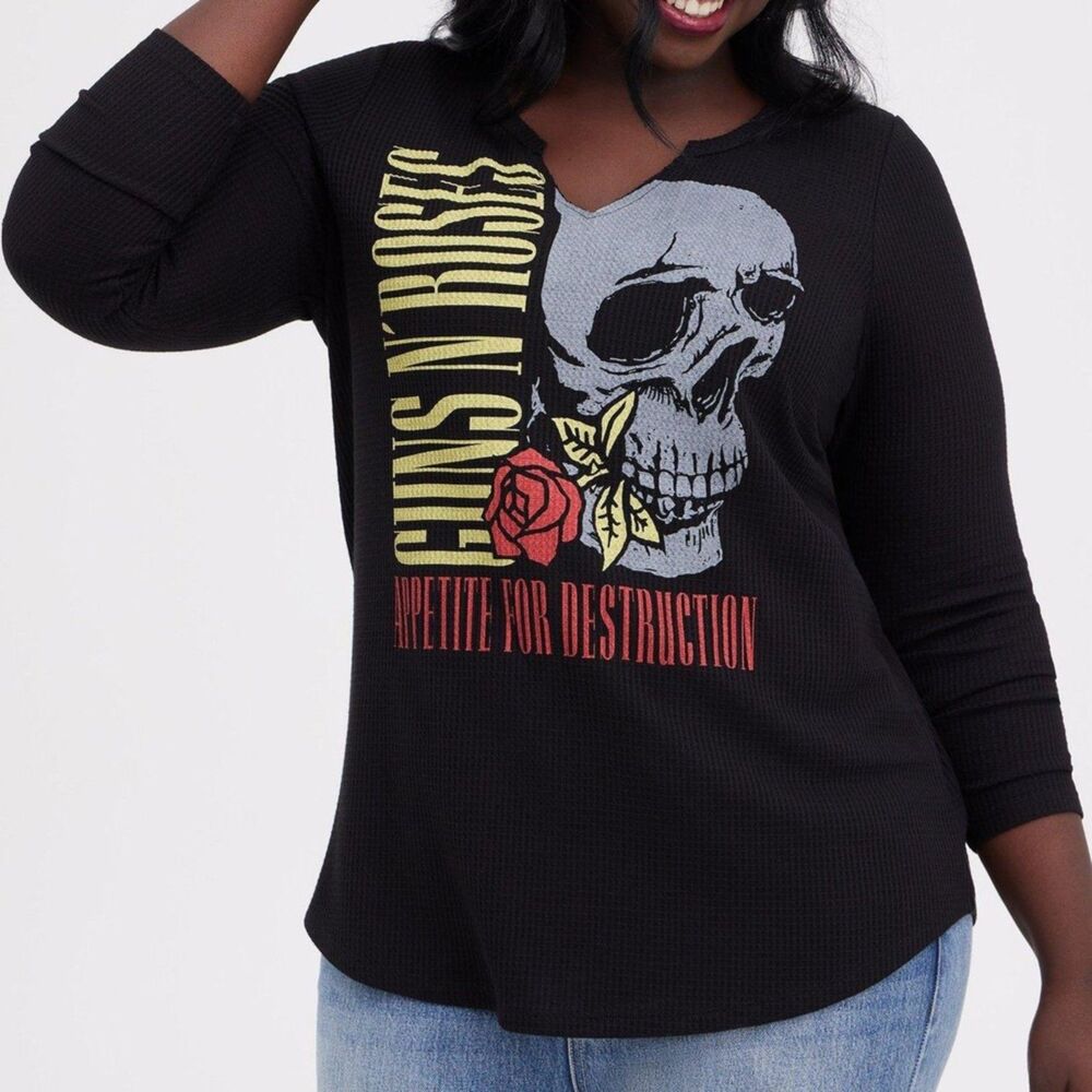 NWT Torrid Deep Black Guns 'N Roses Graphic Waffle Knit Tee Size 0 Large